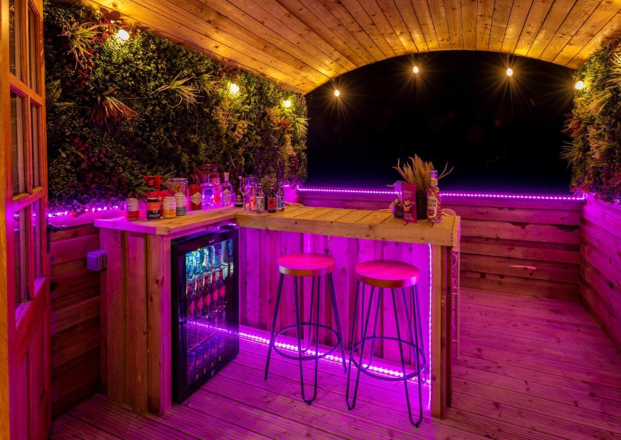 Ashwood Shepherd Hut -Ockeridge Rural Retreats Apartment วุร์สเตอร์ ภายนอก รูปภาพ