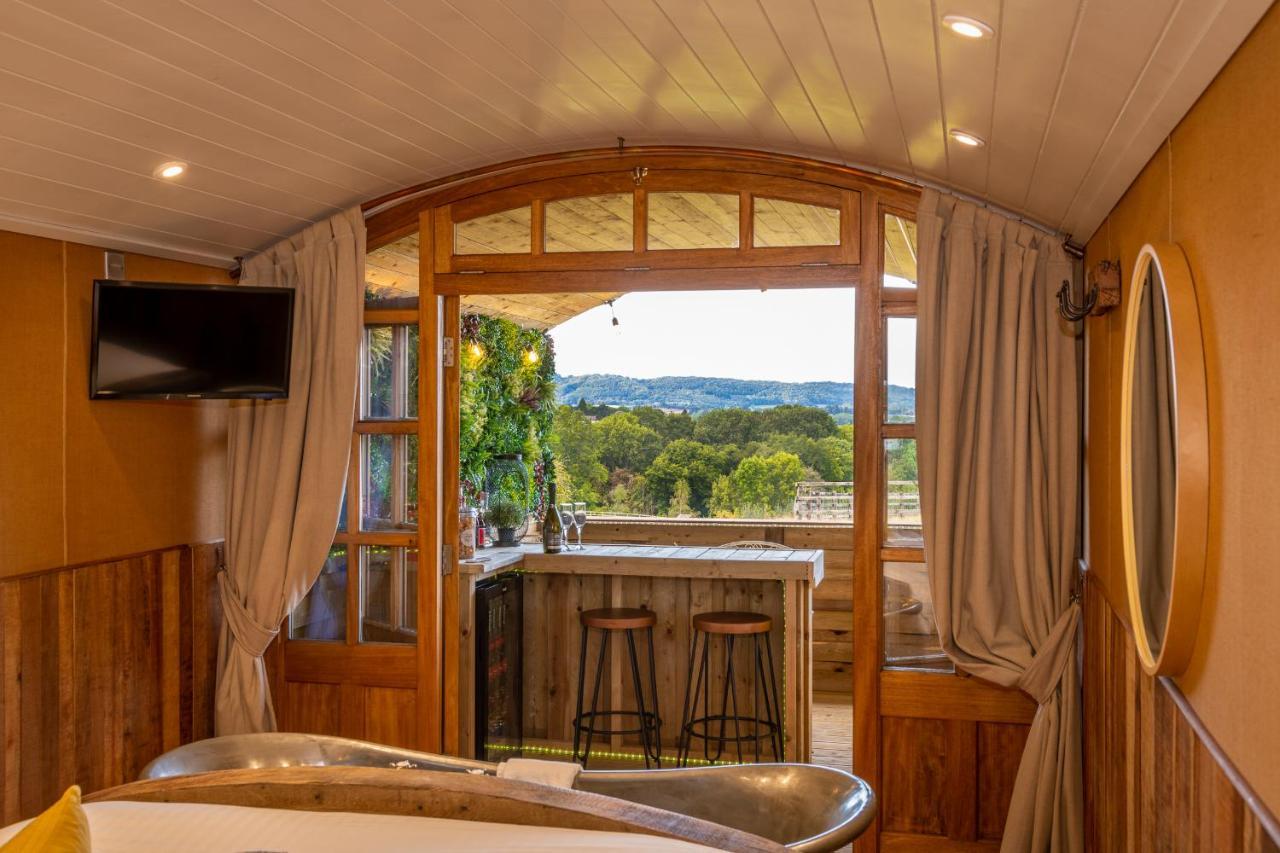 Ashwood Shepherd Hut -Ockeridge Rural Retreats Apartment วุร์สเตอร์ ภายนอก รูปภาพ